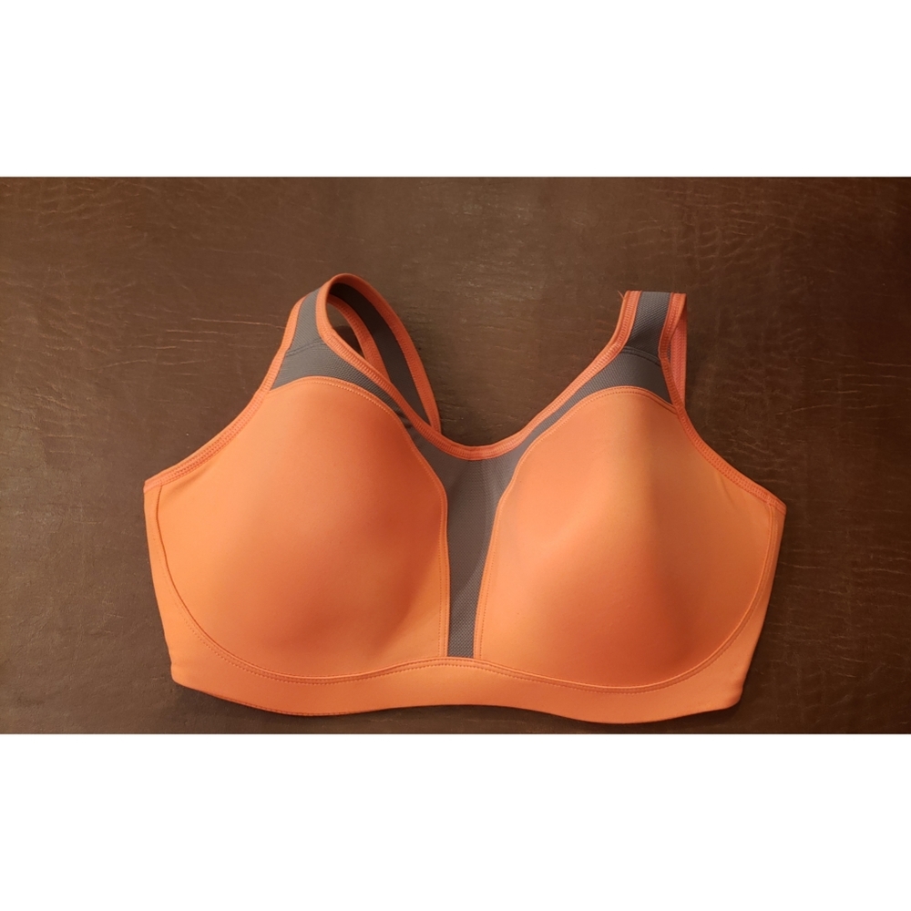 Wacoal Underwire Sports Bra